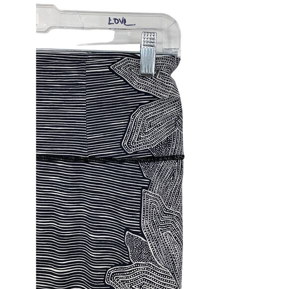 Lululemon Wunder Under Pant Womens Sz 10 Hi Rise Dottie Tribe White Black - Picture 2 of 4